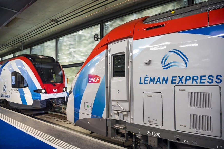 Un train Leman Express CFF et un train Leman Express SNCF, sont visibles en gare lors de l&#039;inauguration du Leman Express, le plus grand reseau ferroviaire transfrontalier d&#039;Europe le jeudi 1 ...