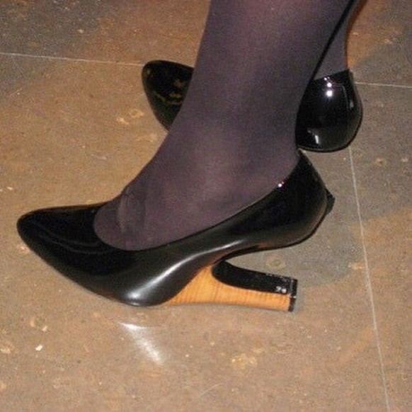 Voici les 26 chaussures les plus moches du monde