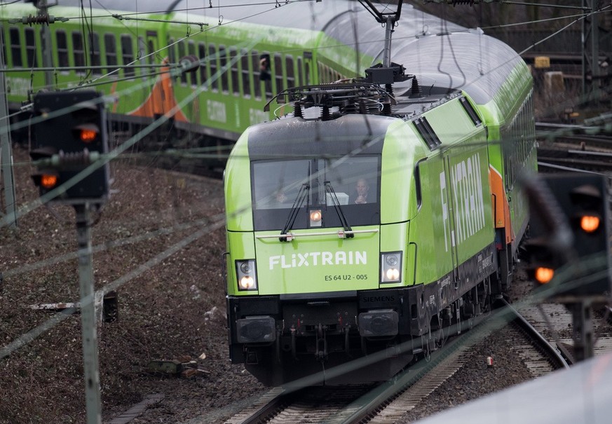 CFF et Flixtrain en Suisse. Le monopole des CFF n'est pas bon.