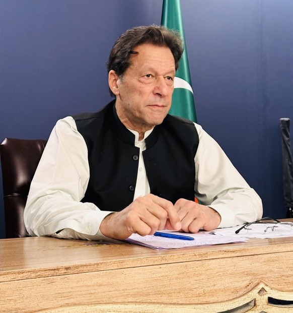 Imran Khan, aujourd'hui leader du parti Pakistan Tehreek-e-Insaf (PTI), fait l'objet de plus de 150 poursuites judiciaires.