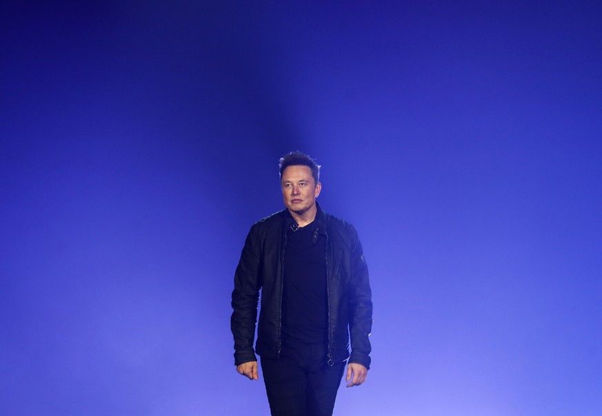 Le rôle de Musk passera à celui de président exécutif et de directeur technique.