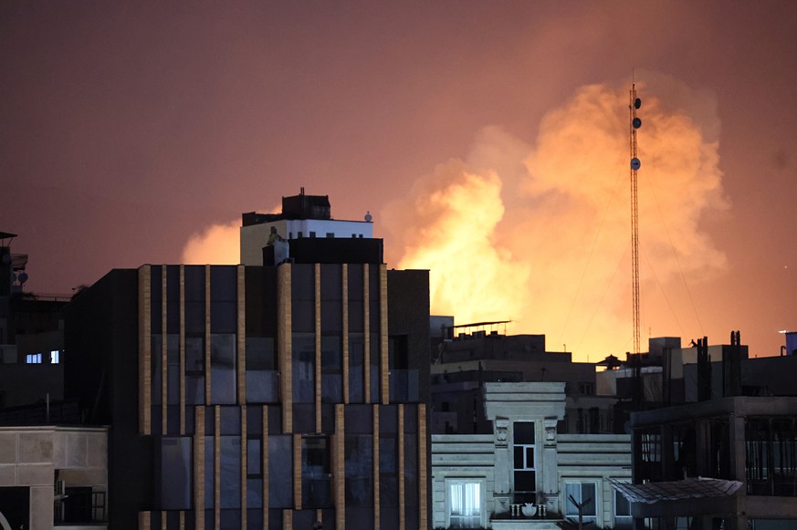 La télévision iranienne ciblée ++ 9 navires iraniens coulés