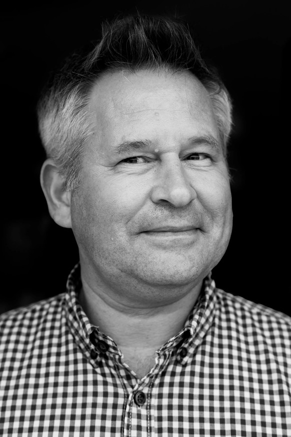 Au centre de soins de Bauma, dans l’Oberland zurichois, vivent des hommes et des femmes ayant commis des crimes graves. Anton Distler s’en occupe. Il explique comment préserver son humanité lorsqu’on  ...