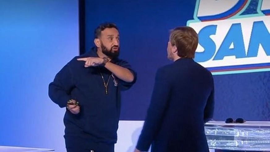 «T&#039;es une merde, bouffon!»: Hanouna et Boyard, le clash.