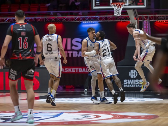 Les Fribourgeois ont renversé la table dans les dernières minutes à Montreux.