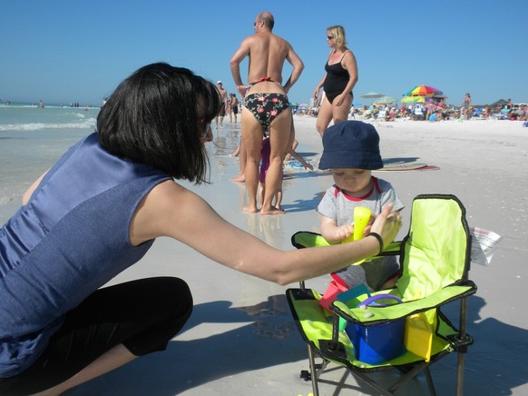 Bikini Fail Strand Optische Täuschung