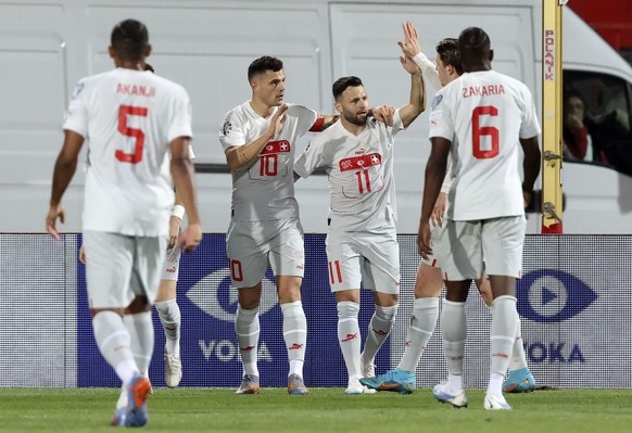 epa10543062 Switzerland&#039;s Renato Steffen (C) celebrates with teammates after scoring his second goal during the UEFA EURO 2024 qualification match between Belarus and Switzerland in Novi Sad, Ser ...