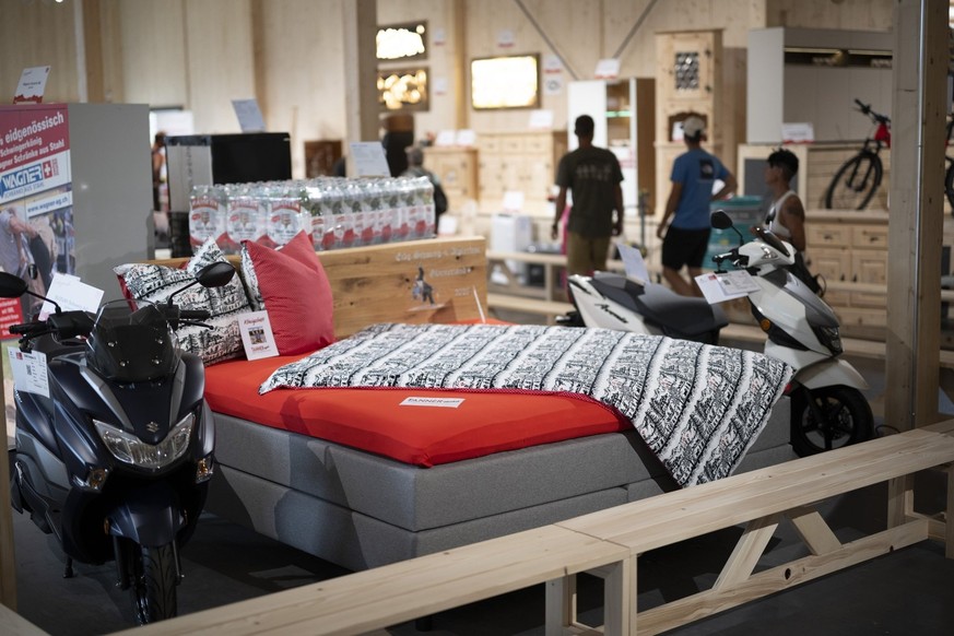 Plutôt un lit ou un scooter?