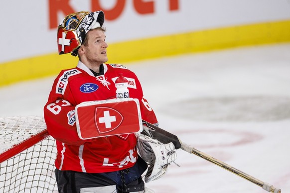 Team Switzerland goaltender Leonardo Genoni during the ice hockey game during the SWISS Ice Hockey Games between Team Switzerland and Team Czech Republic on Saturday, 16. December 2023, in Zuerich. (K ...