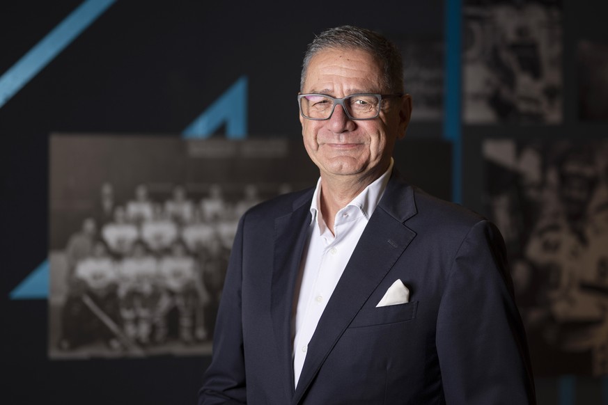 Marc Luethi, neuer Praesident des Schweizer Eishockeyverbands, SIHF, posiert an einer Medienkonferenz, am Freitag, 28. August 2026 in Fribourg. Luethi wurde vom Verwaltungsrat als Nachfolger von Urs K ...