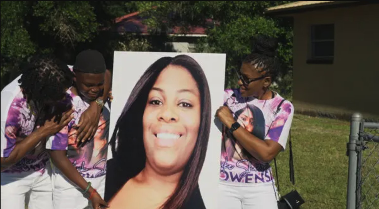 La communauté afro-américaine et les proches de la famille se sont battu pour la mémoire de Ajike Owens, afin que justice soit faite.