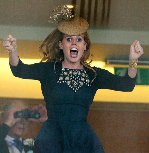 ASCOT, UNITED KINGDOM - JUNE 23: (EMBARGOED FOR PUBLICATION IN UK NEWSPAPERS UNTIL 24 HOURS AFTER CREATE DATE AND TIME) Catherine, Princess of Wales watches &#039;The Sandringham Stakes&#039;, in whic ...