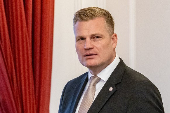 epa12500751 Motorists Party member Filip Turek arrives for the signing of a new coalition government agreement in Prague, Czech Republic, 03 November 2025. The parties have scheduled the signing cerem ...