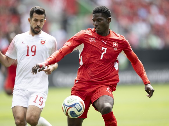 L'attaquant Breel Embolo, ici lors du match amical contre la Jordanie dimanche, n'a toujours pas reçu le feu vert de l'administration américaine pour rejoindre ses coéquipiers à San Die ...