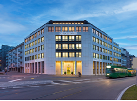 La façade de la banque Safra, à Bâle.