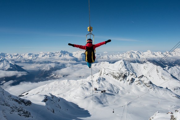 Mont4 Zipline pour le plein de sensations fortes.