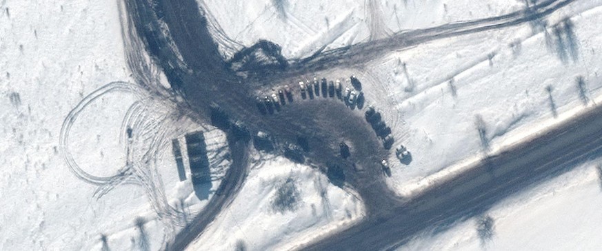 Un convoi militaire russe dans la région de Koursk, tel que dévoilé par un satellite Maxar le 14 février 2022.