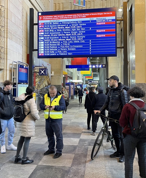 Suppressions de train en gare de Lausanne, jeudi 9 novembre 2023.