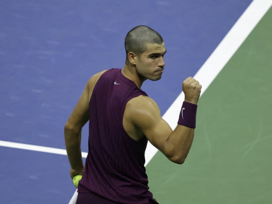 Carlos Alcaraz a ma