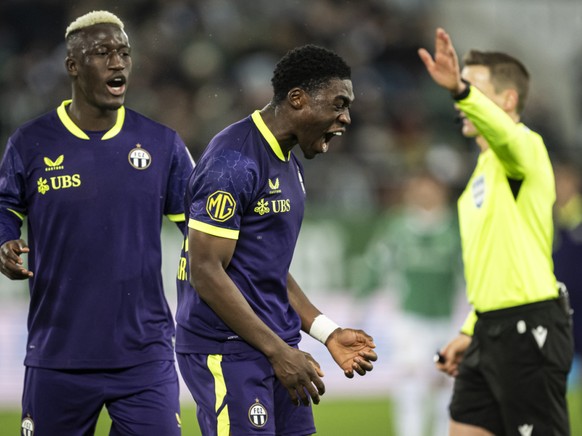 La joie de Philippe Kény après l&#039;ouverture du score.