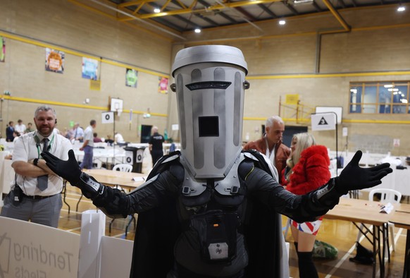 epa13168285 Jon Harvey, also known as Count Binface, poses during the Clacton by-election in Clacton-on-Sea, Britain, 14 August 2026. Polling Stations have closed in Clacton-on-Sea as Reform UK leader ...