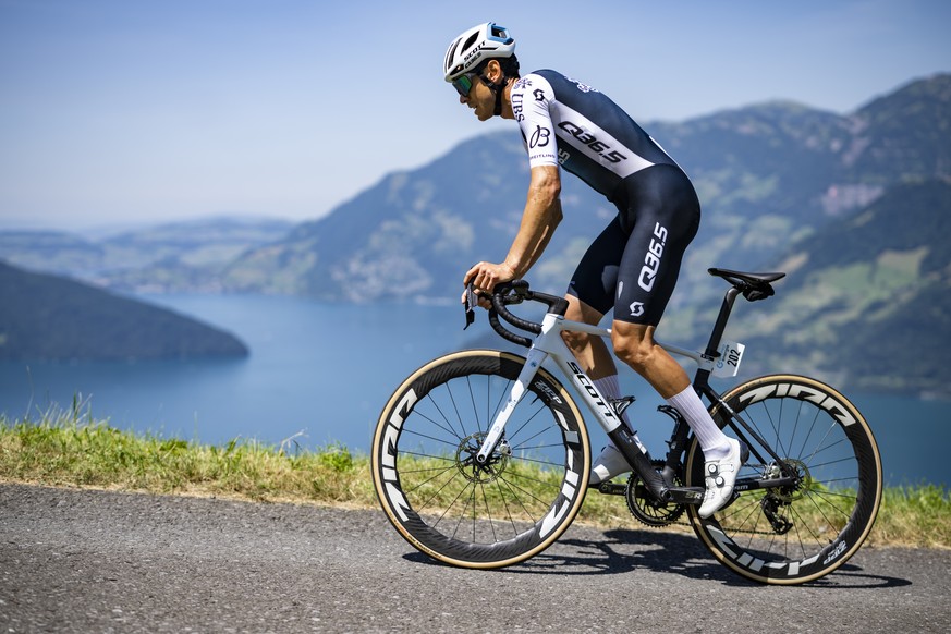epa12190720 Swiss rider Matteo Badilatti of Q36.5 Pro Cycling Team in action during the eigth and final stage of the Tour de Suisse cycling race, a 10.1 km individual time trial from Beckenried to Sto ...