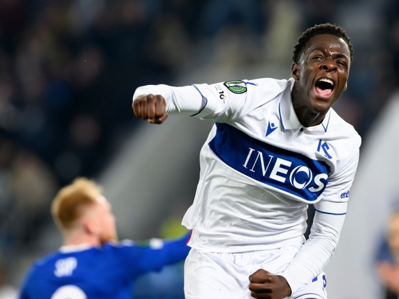 La joie d'Omar Janneh après le 1-1