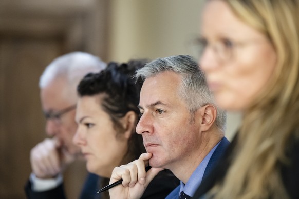 Olivier Botteron, commandant de la Police municipale de Lausanne, Salome Donzallaz, responsable du dispositif addictions de la ville de Lausanne, Pierre-Antoine Hildbrand, conseiller municipal de Laus ...