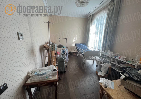 Une chambre d'hôpital à domicile.