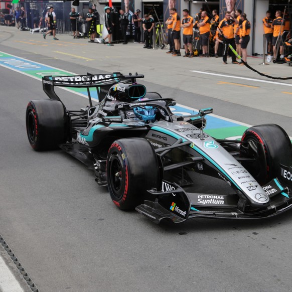 George Russell a apporté à Mercedes une cinquième pole en cinq GP cette saison.