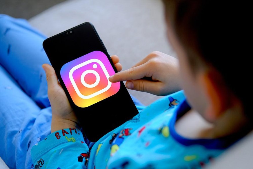 Face aux critiques, Facebook met sur pause l'Instagram pour enfants