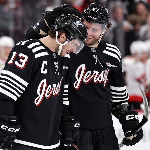 Nico Hischier (13) a brillé face à Ottawa en réussissant 3 points