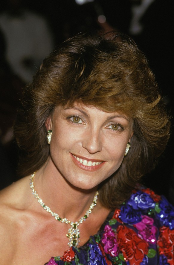 Chantal Nobel a la premiere de 'Panache' au Lido le 14 mars 1985 a Paris, France. (Photo by Frédéric REGLAIN/Gamma-Rapho via Getty Images)