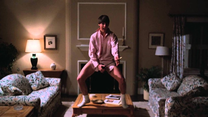 Dans le film Risky Business (1983) Tom Cruise danse en slip et en chaussettes.