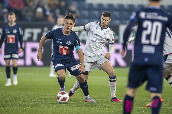 Ardon Jashari, links, von Luzern im Spiel gegen Darian Males, rechts, von Basel beim Super League Meisterschaftsspiel zwischen dem FC Luzern und dem FC Basel vom Samstag, 4. Maerz 2023 in Luzern. (KEY ...