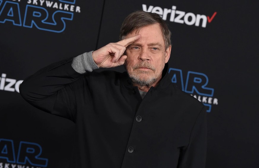 Mark Hamill, alias Luke Skywalker, a suscité l'indignation en publiant une photo de mauvais goût de Trump.