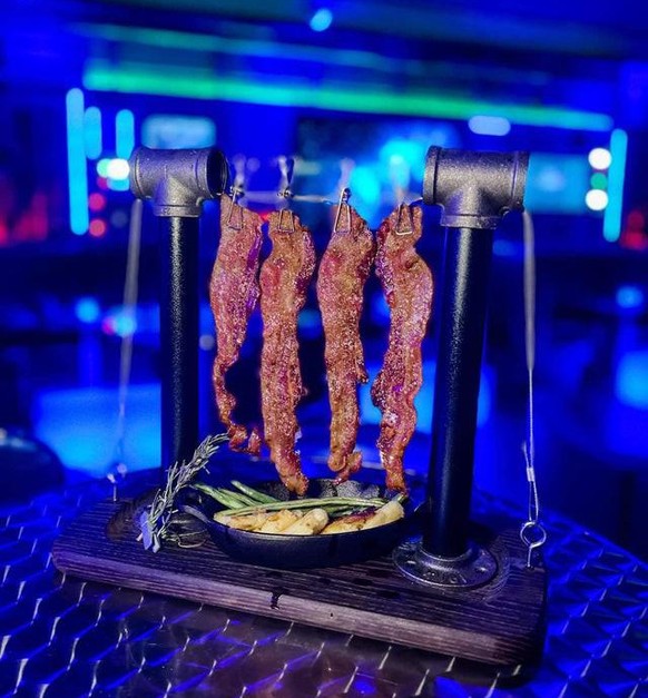 we want plates https://www.reddit.com/r/WeWantPlates/comments/s1h916/bacon_delivery_device/