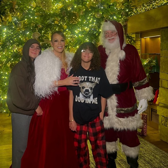 Mariah Carey avec ses jumeaux, Moroccan et Monroe.