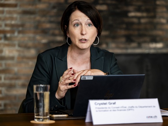 Crystel Graf, conseillère d'Etat neuchâteloise en charge des finances, a expliqué que l'écart avec le budget total de 2,5 milliards de francs est de moins de 1% (archives).