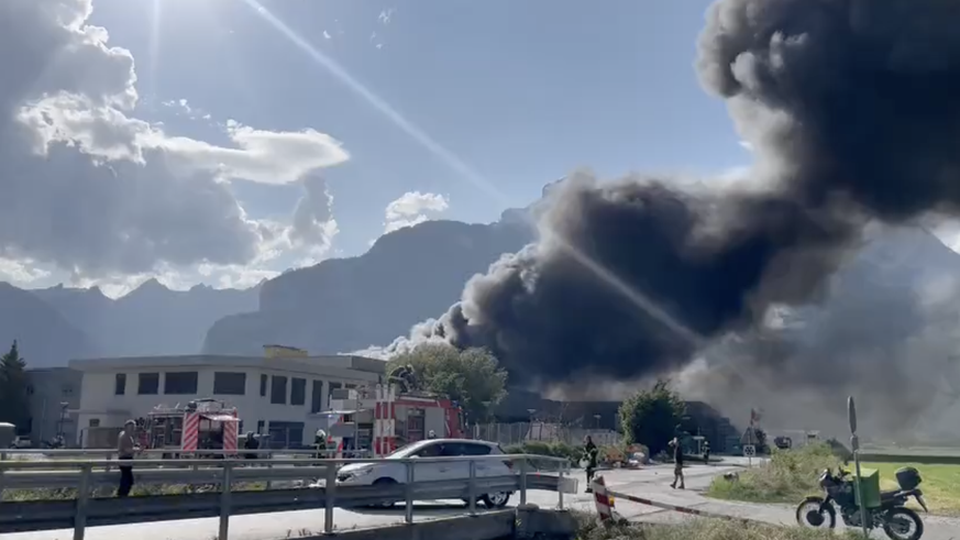 incendie de Vétroz en Valais: Les panneaux solaires ont pu jouer un rôle