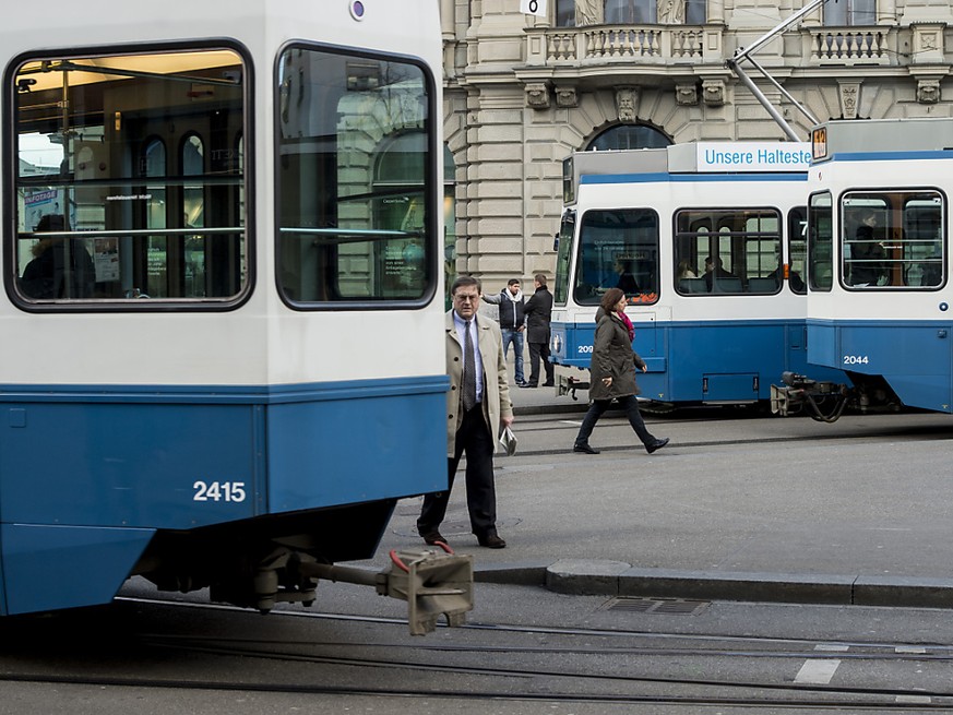 La ville de Zurich livre 35 anciennes rames assainies de Type Tram2000, comme illustrées sur cette photo d&#039;archives.