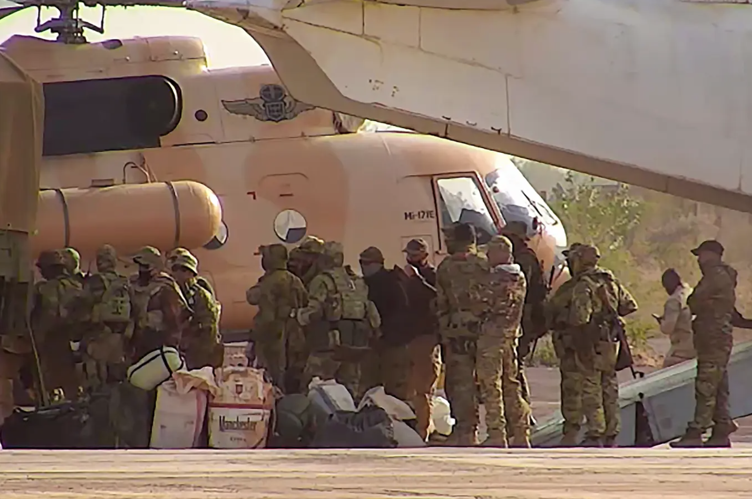 Si les troupes russes au Mali ont déjà été photographiées (ici par les services secrets français), il n&#039;existe toujours pas d&#039;images officielles de la présence ukrainienne.