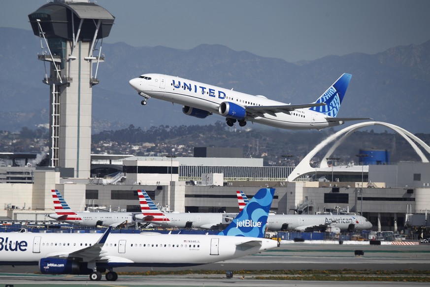 Le drame, qui n'a pas fait de victimes graves, s'est passé dans un avion de la compagnie United Airlines.