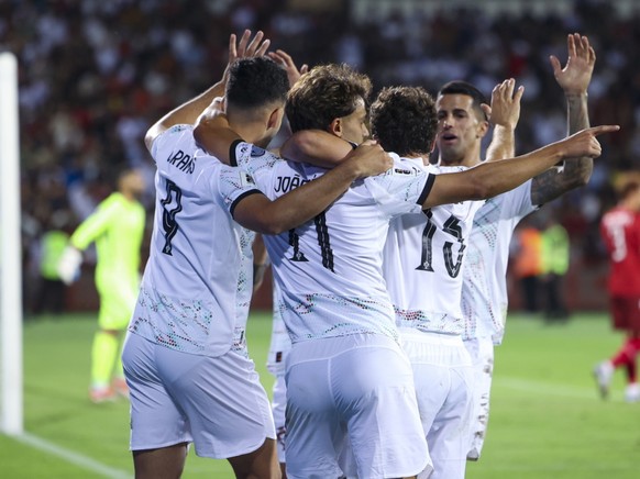 Les Portugais se congratulent