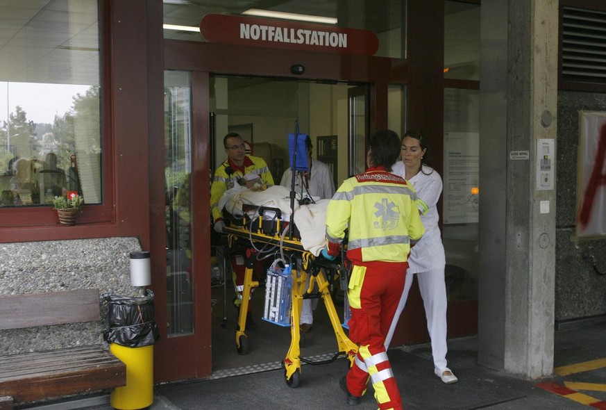 Un homme s'en prend violemment à un hôpital zougois