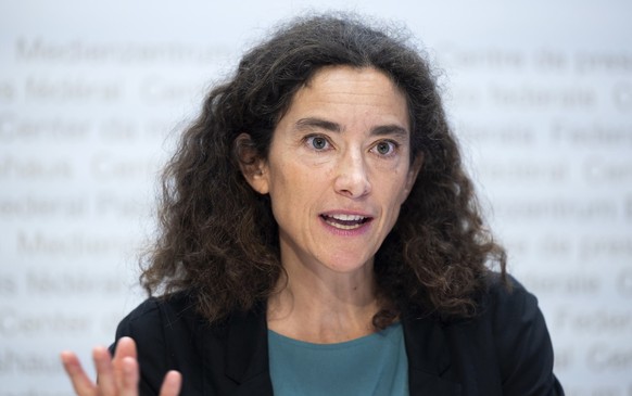 Isabelle Pasquier-Eichenberger, Nationalraetin GP-GE, spricht waehrend der Medienkonferenz zur Lancierung der Klimafonds-Initiative der Gruenen und SP, am Dienstag, 6. September 2022, in Bern. (KEYSTO ...