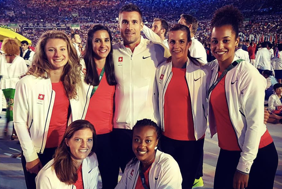 Laurent Meuwly avec ses athlètes aux Jeux de Rio en 2016.