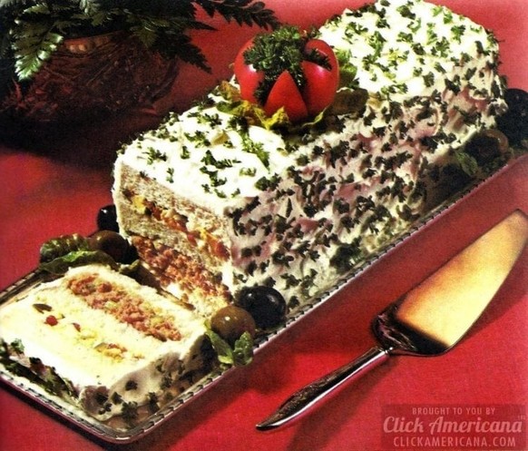 Un genre de pain surprise fait de jambon et d’œufs durs, le tout enrobé de cream cheese.