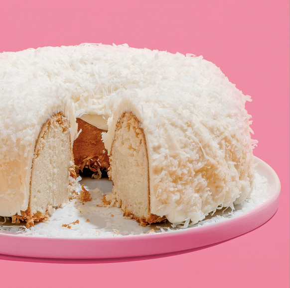 Le célèbre bundt cake que Tom Cruise fait livrer à une centaine de personnes chaque année pour Noël.