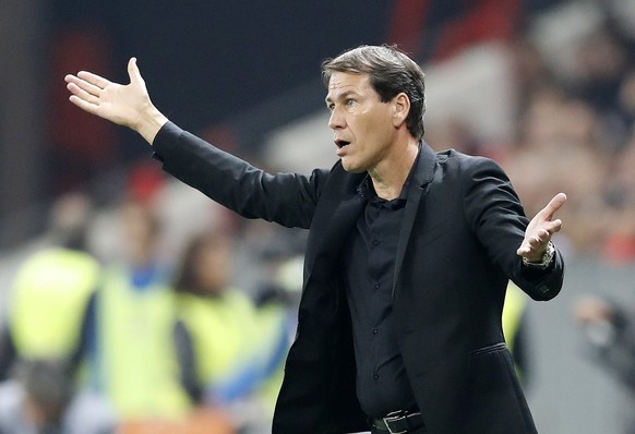 epa07110081 Olympique Marseille&#039;s French head coach Rudi Garcia gestures during the French Ligue 1 soccer match between OGC Nice and Olympique Marseille, at the Allianz Riviera stadium, in Nice,  ...